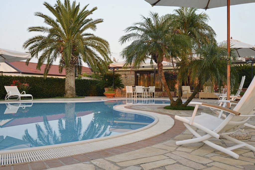 Complesso Turistico Ricettivo L'Oasi Del Golfo Di Salerno Apartment Battipaglia Exterior foto