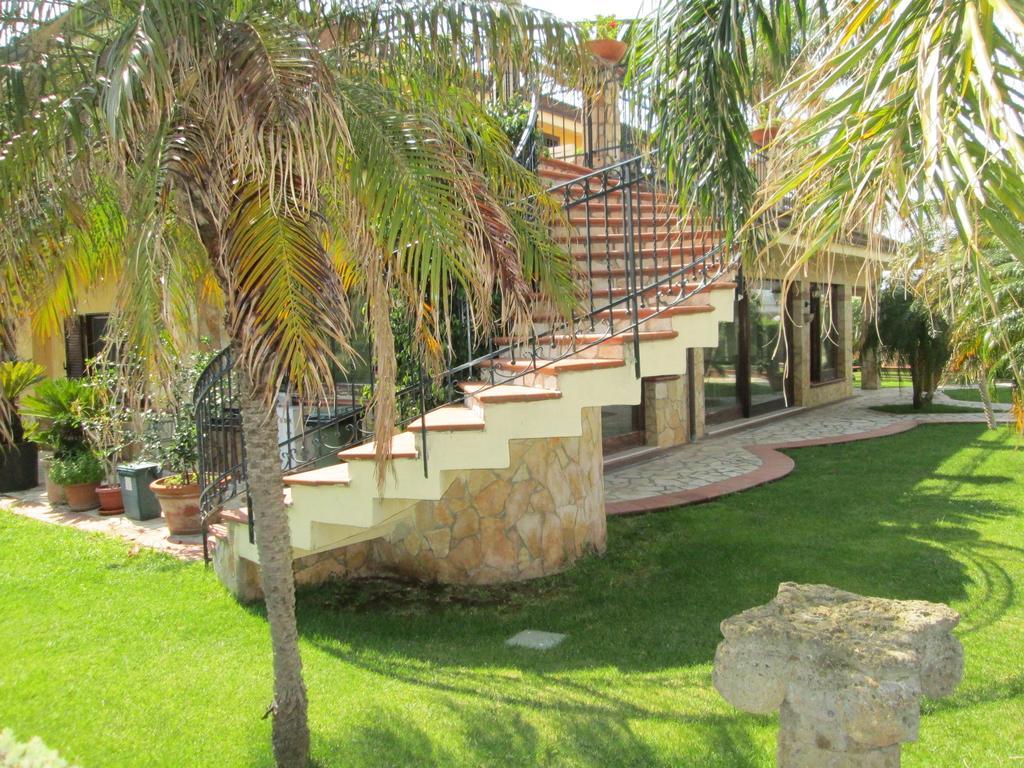 Complesso Turistico Ricettivo L'Oasi Del Golfo Di Salerno Apartment Battipaglia Exterior foto